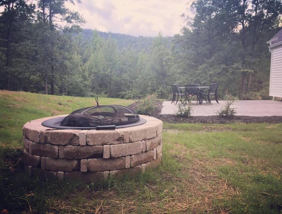 Primrose Cottage - Private Lake, Hot Tub, Atv Trails Mena Extérieur photo